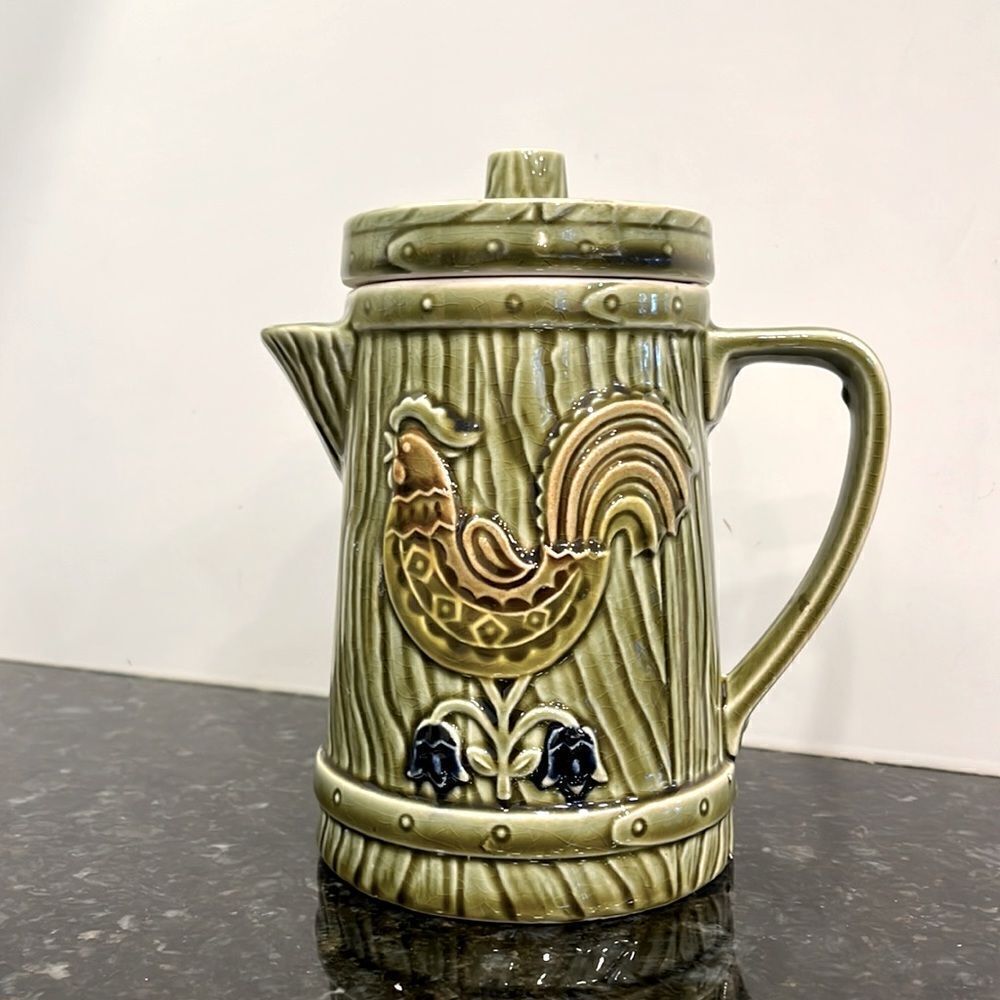 Rooster Wood Grained Tea Pot/Wood Grained Harvest /Country Themed-Vintage